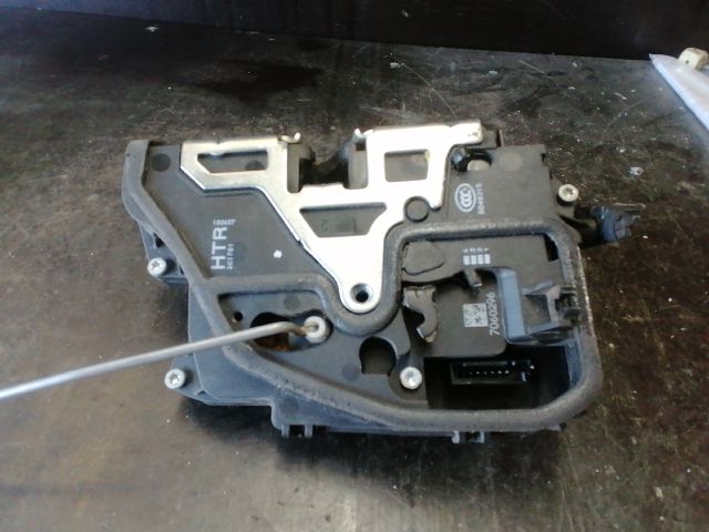 bontott BMW 3 E90 Jobb Csomagtérajtó Zárszerkezet