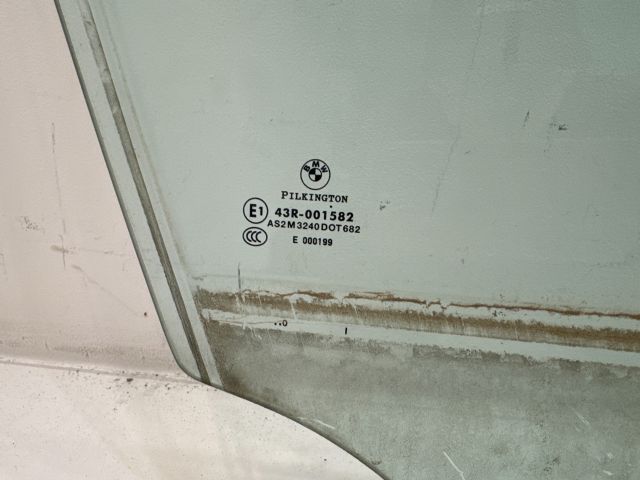 bontott BMW 3 E90 Jobb első Ablak