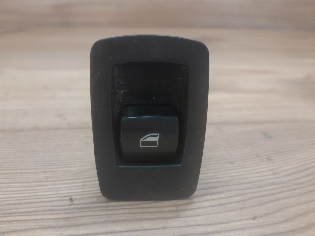 bontott BMW 3 E90 Jobb első Ablakemelő Kapcsoló