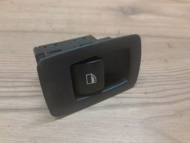 bontott BMW 3 E90 Jobb első Ablakemelő Kapcsoló