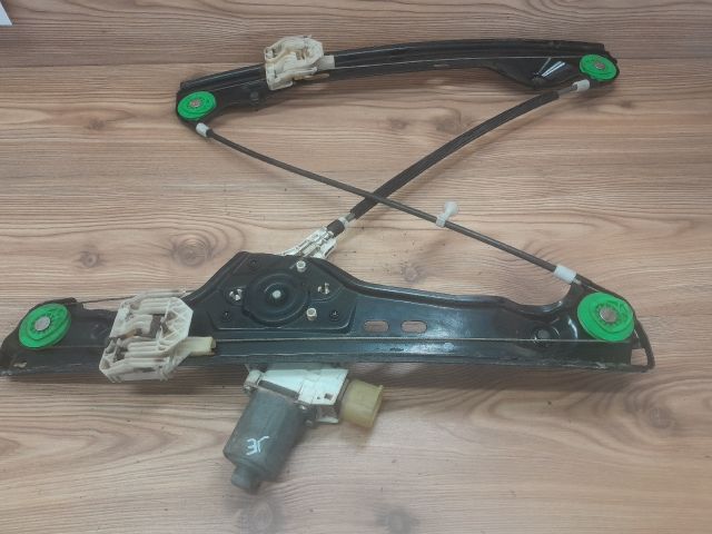 bontott BMW 3 E90 Jobb első Ablakemelő Szerkezet (Elektromos)