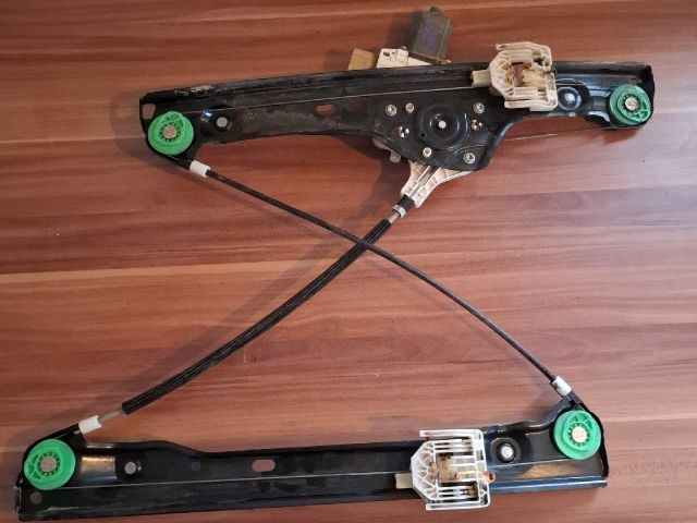 bontott BMW 3 E90 Jobb első Ablakemelő Szerkezet (Elektromos)