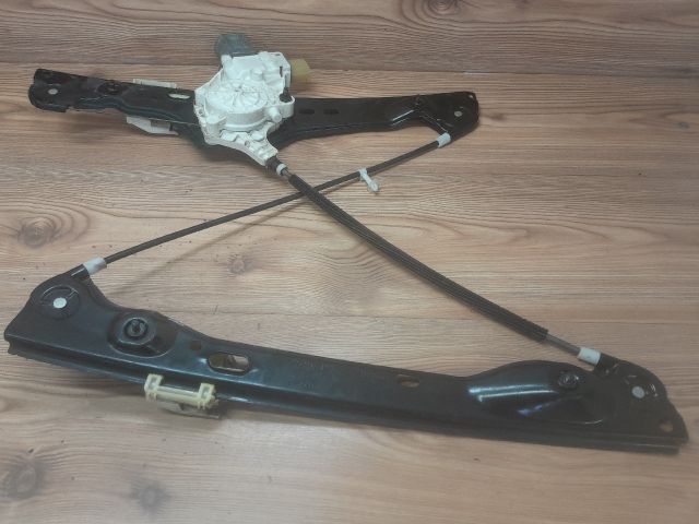 bontott BMW 3 E90 Jobb első Ablakemelő Szerkezet (Elektromos)