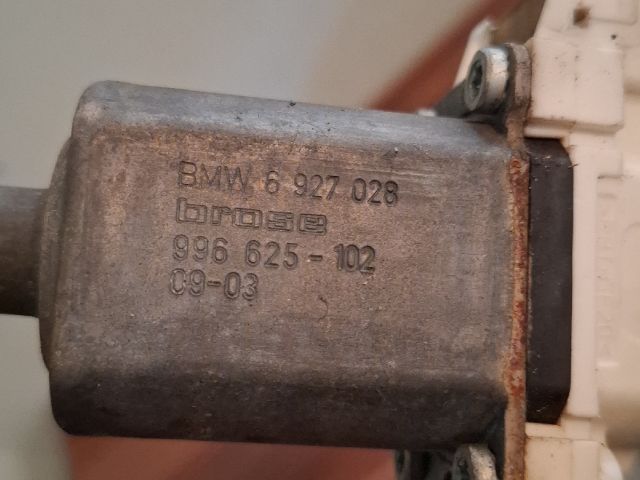 bontott BMW 3 E90 Jobb első Ablakemelő Szerkezet (Elektromos)