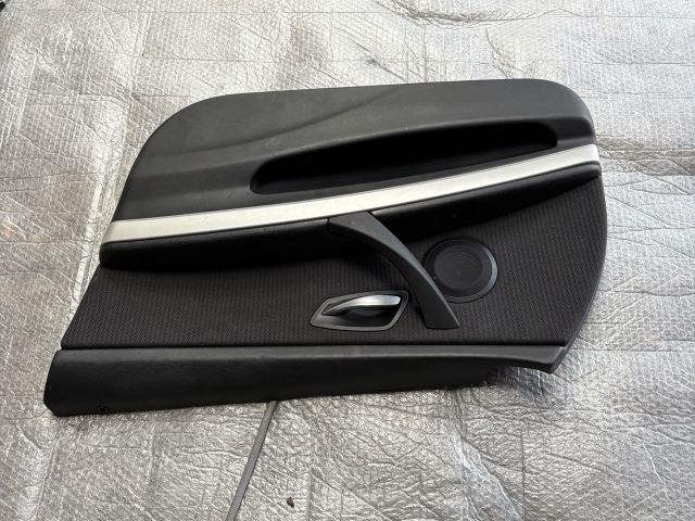 bontott BMW 3 E90 Jobb első Ajtó Kárpit