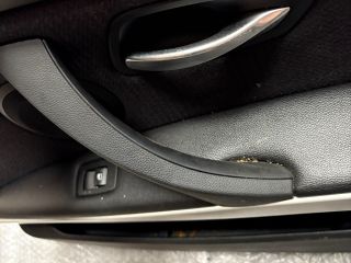 bontott BMW 3 E90 Jobb első Ajtó Kárpit