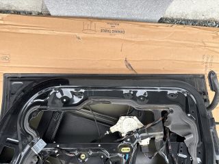 bontott BMW 3 E90 Jobb első Ajtó (Részeivel)