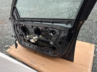 bontott BMW 3 E90 Jobb első Ajtó (Részeivel)