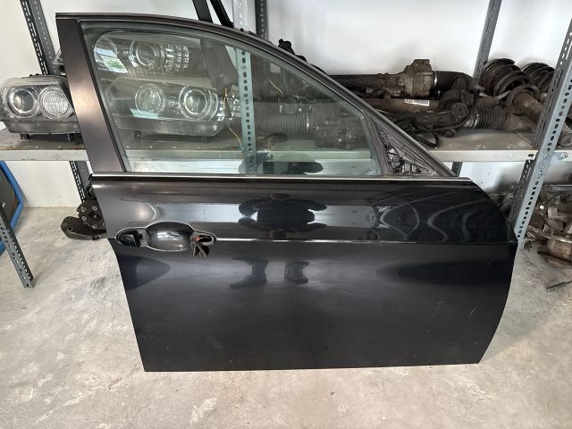 bontott BMW 3 E90 Jobb első Ajtó (Részeivel)