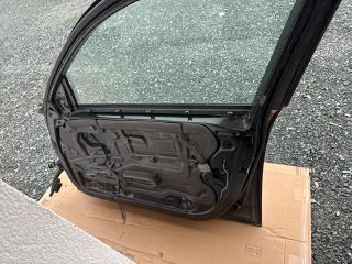 bontott BMW 3 E90 Jobb első Ajtó (Részeivel)