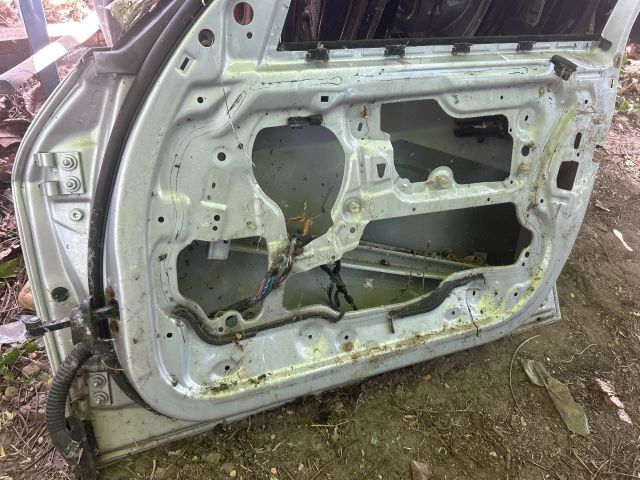 bontott BMW 3 E90 Jobb első Ajtó (Üres lemez)