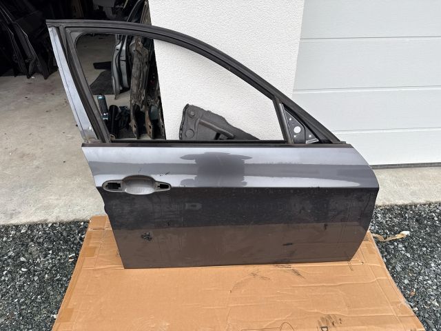 bontott BMW 3 E90 Jobb első Ajtó (Üres lemez)