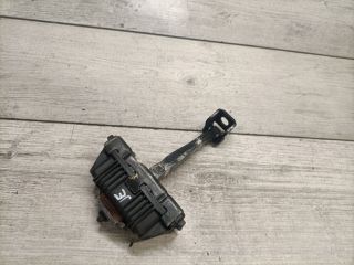 bontott BMW 3 E90 Jobb első Ajtóhatároló