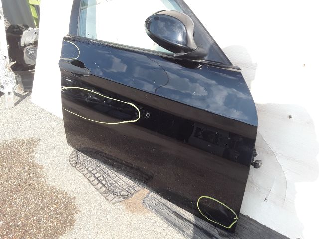 bontott BMW 3 E90 Jobb első Ajtóhatároló