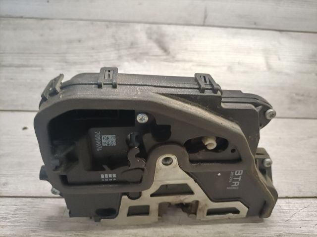 bontott BMW 3 E90 Jobb első Ajtózár