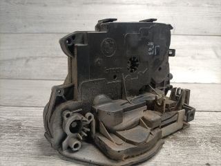 bontott BMW 3 E90 Jobb első Ajtózár