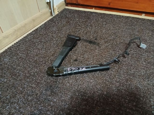 bontott BMW 3 E90 Jobb első Biztonsági Öv Csat