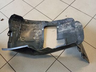 bontott BMW 3 E90 Jobb első Dobbetét (Kerékjárati, Műanyag)