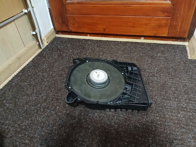 bontott BMW 3 E90 Jobb első Hangszóró