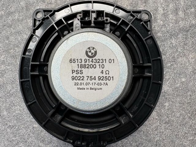 bontott BMW 3 E90 Jobb első Hangszóró