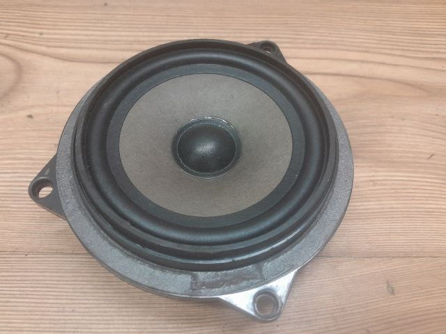 bontott BMW 3 E90 Jobb első Hangszóró