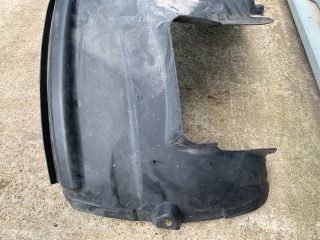 bontott BMW 3 E90 Jobb első Hátsó Dobbetét (Kerékjárati, Műanyag)