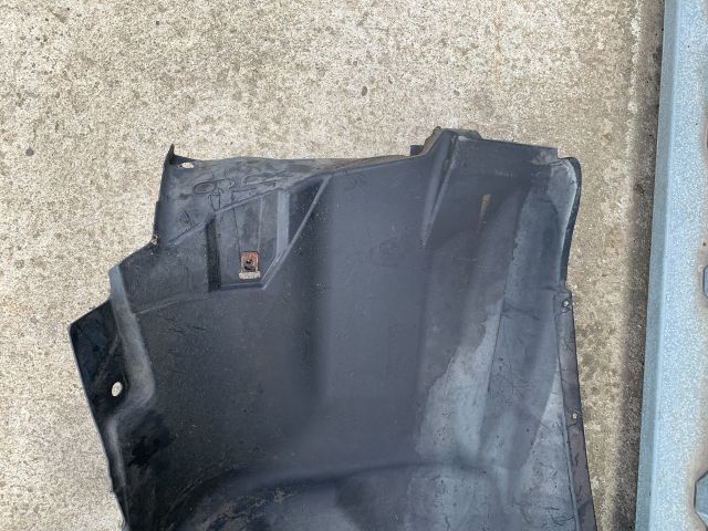 bontott BMW 3 E90 Jobb első Hátsó Dobbetét (Kerékjárati, Műanyag)