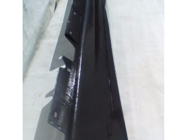 bontott BMW 3 E90 Jobb első Küszöb Díszléc