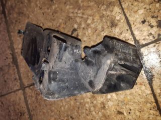 bontott BMW 3 E90 Jobb első Lökhárító Tartó (Műanyag)