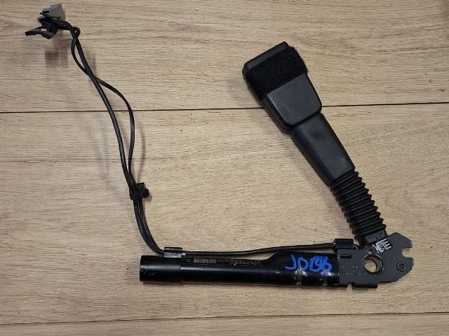 bontott BMW 3 E90 Jobb első Övfeszítő