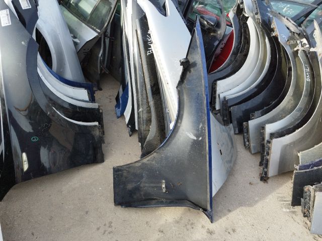 bontott BMW 3 E90 Jobb első Sárvédő