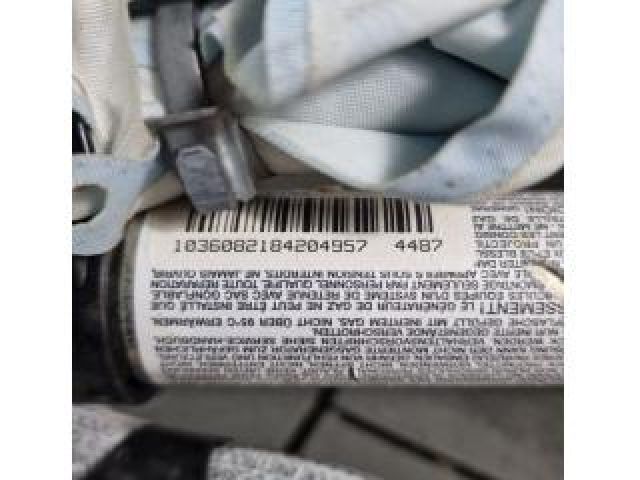 bontott BMW 3 E90 Jobb Fejlégzsák