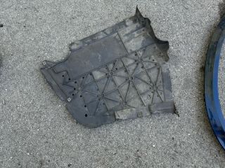 bontott BMW 3 E90 Jobb Fenéklemez