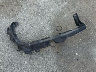 bontott BMW 3 E90 Jobb Fényszóró Tartó