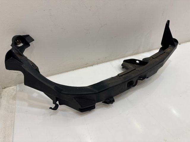 bontott BMW 3 E90 Jobb Fényszóró Tartó