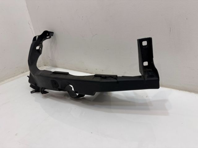 bontott BMW 3 E90 Jobb Fényszóró Tartó