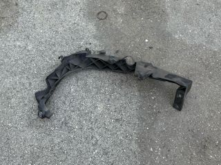 bontott BMW 3 E90 Jobb Fényszóró Tartó