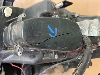 bontott BMW 3 E90 Jobb Fényszóró