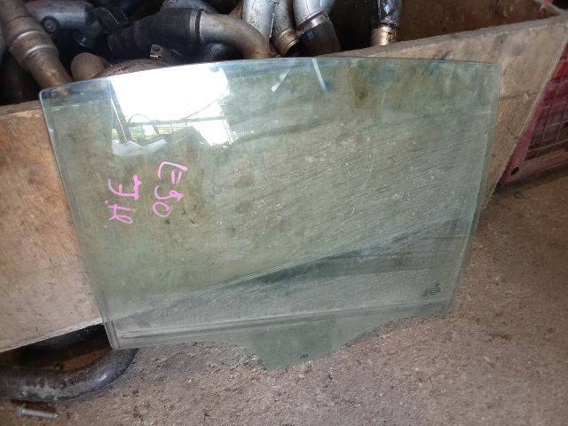 bontott BMW 3 E90 Jobb hátsó Ablak