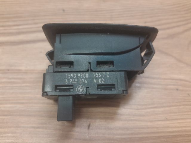 bontott BMW 3 E90 Jobb hátsó Ablakemelő Kapcsoló