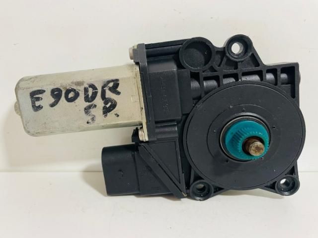 bontott BMW 3 E90 Jobb hátsó Ablakemelő Motor