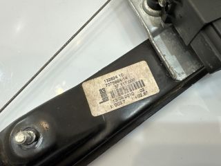 bontott BMW 3 E90 Jobb hátsó Ablakemelő Szerkezet (Elektromos)