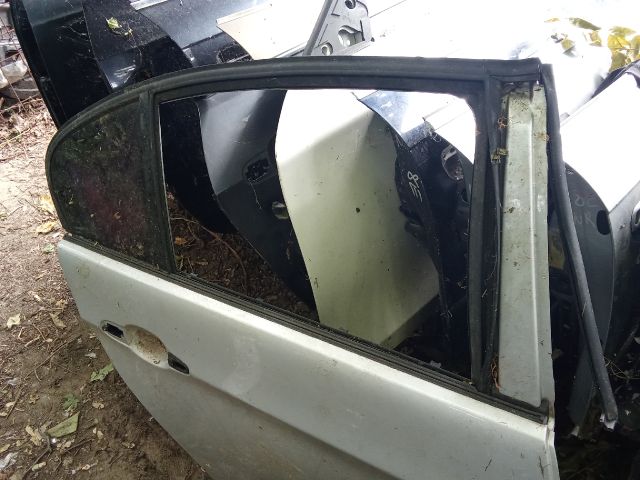 bontott BMW 3 E90 Jobb hátsó Ajtó (Részeivel)