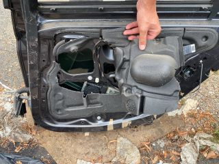 bontott BMW 3 E90 Jobb hátsó Ajtó (Részeivel)