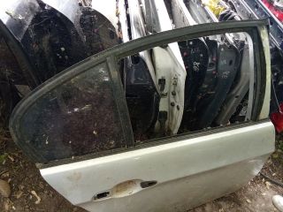 bontott BMW 3 E90 Jobb hátsó Ajtó (Részeivel)