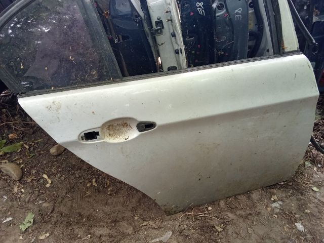 bontott BMW 3 E90 Jobb hátsó Ajtó (Részeivel)
