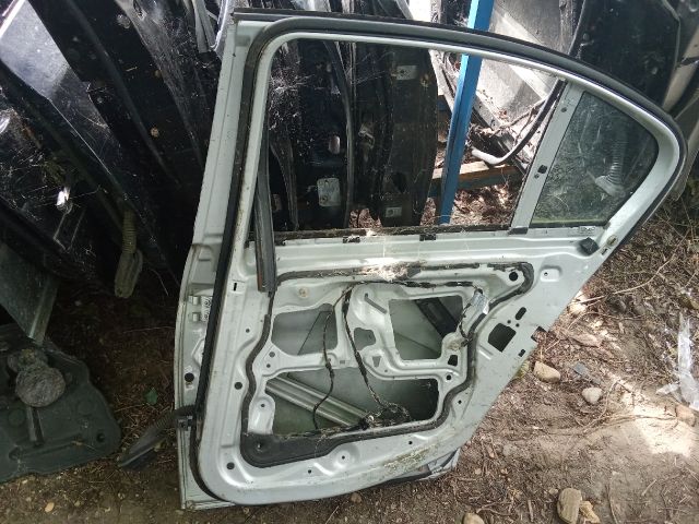 bontott BMW 3 E90 Jobb hátsó Ajtó (Üres lemez)