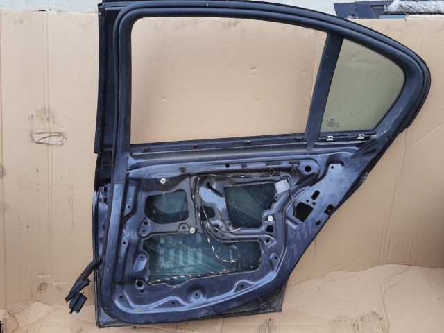 bontott BMW 3 E90 Jobb hátsó Ajtó (Üres lemez)