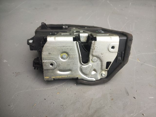 bontott BMW 3 E90 Jobb hátsó Ajtózár