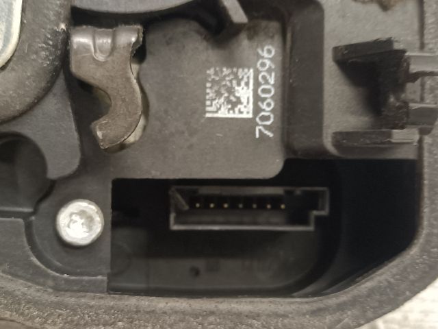 bontott BMW 3 E90 Jobb hátsó Ajtózár